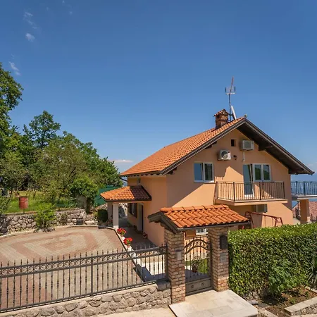 Dom wakacyjny Holiday Zgodic By Interhome